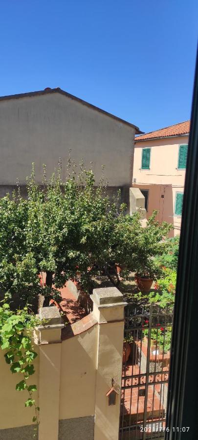Ferruccio Room Piombino Eksteriør bilde
